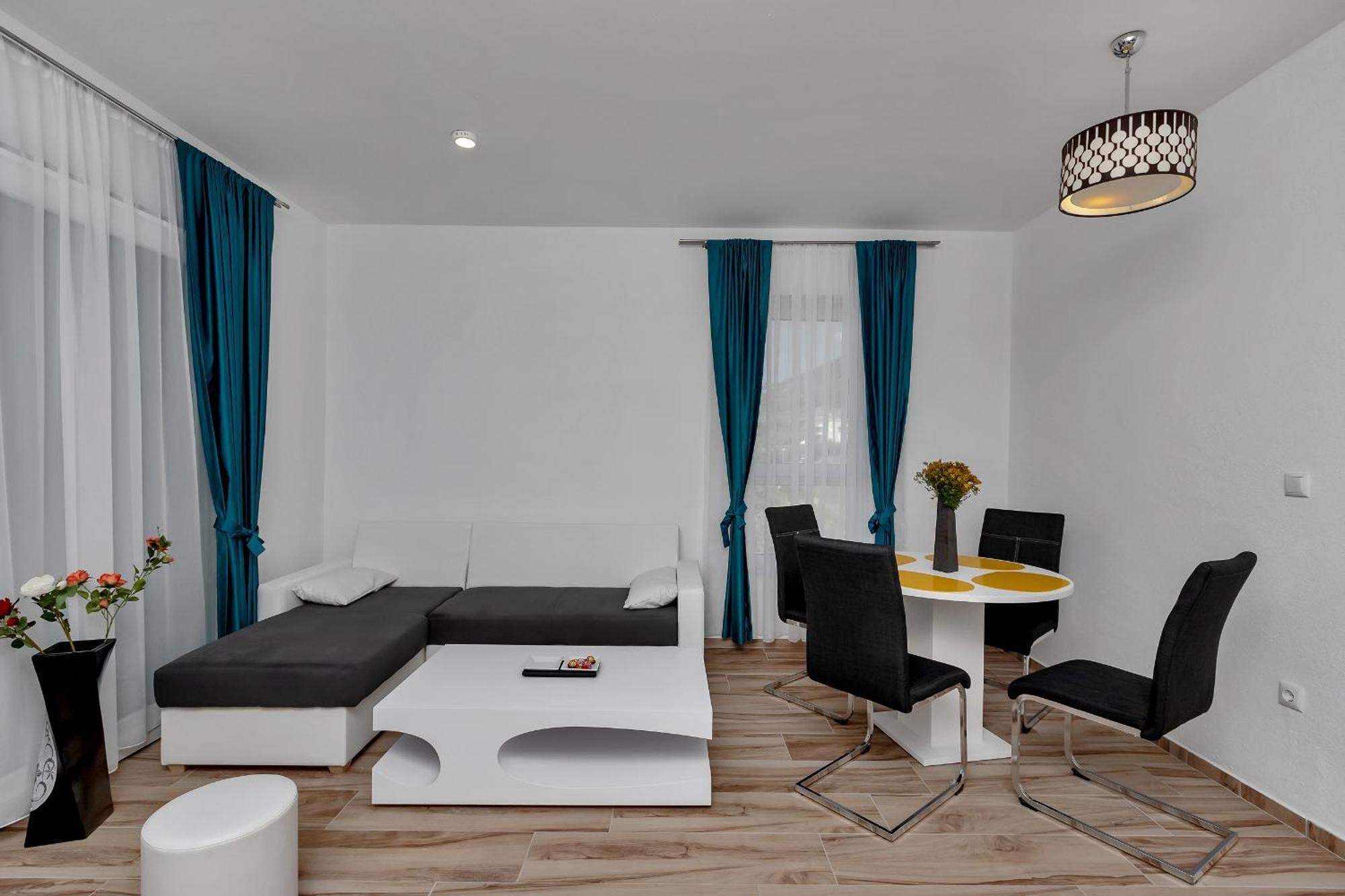 Apartments Villa Medo Makarska Room photo