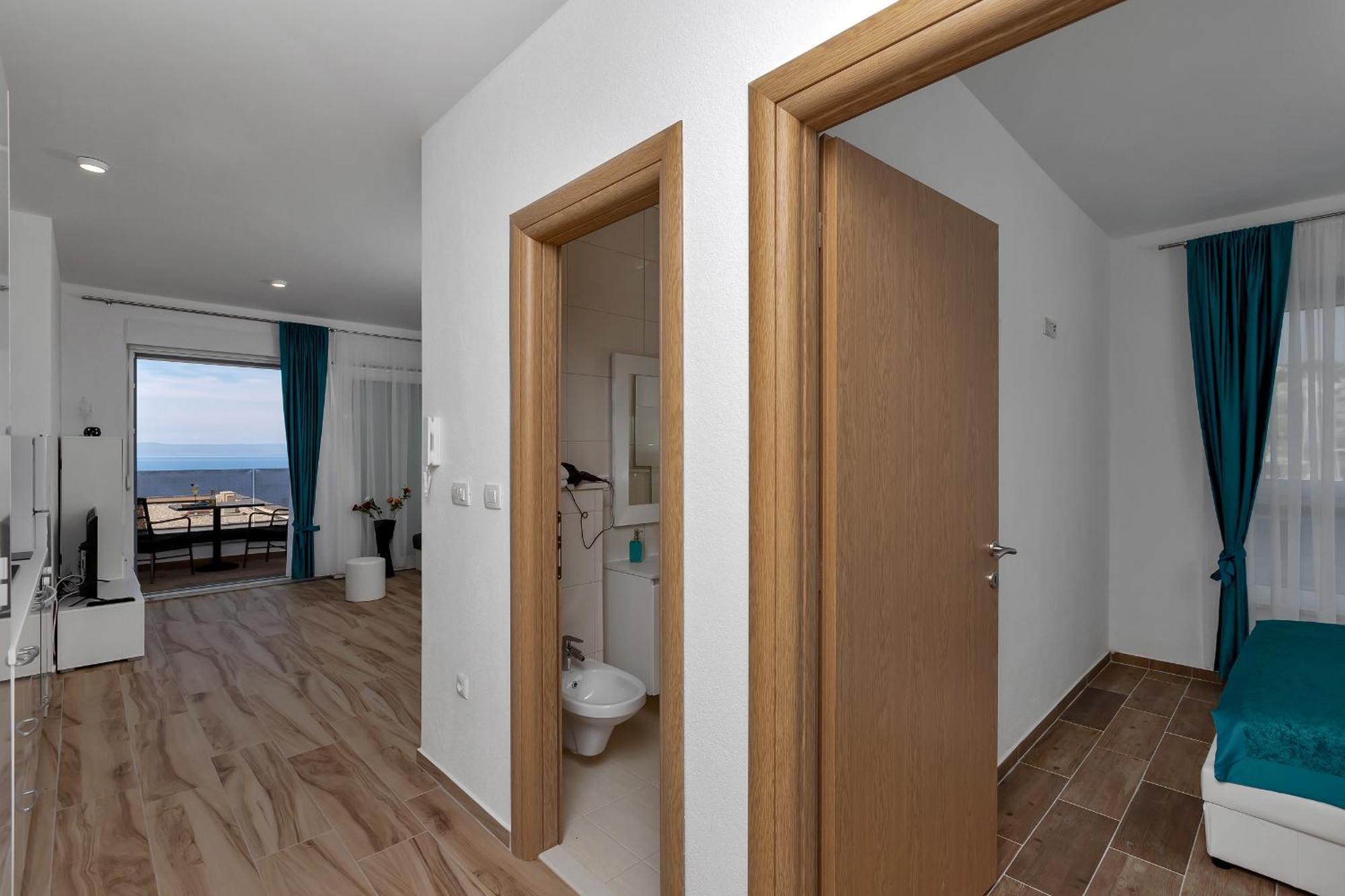 Apartments Villa Medo Makarska Room photo