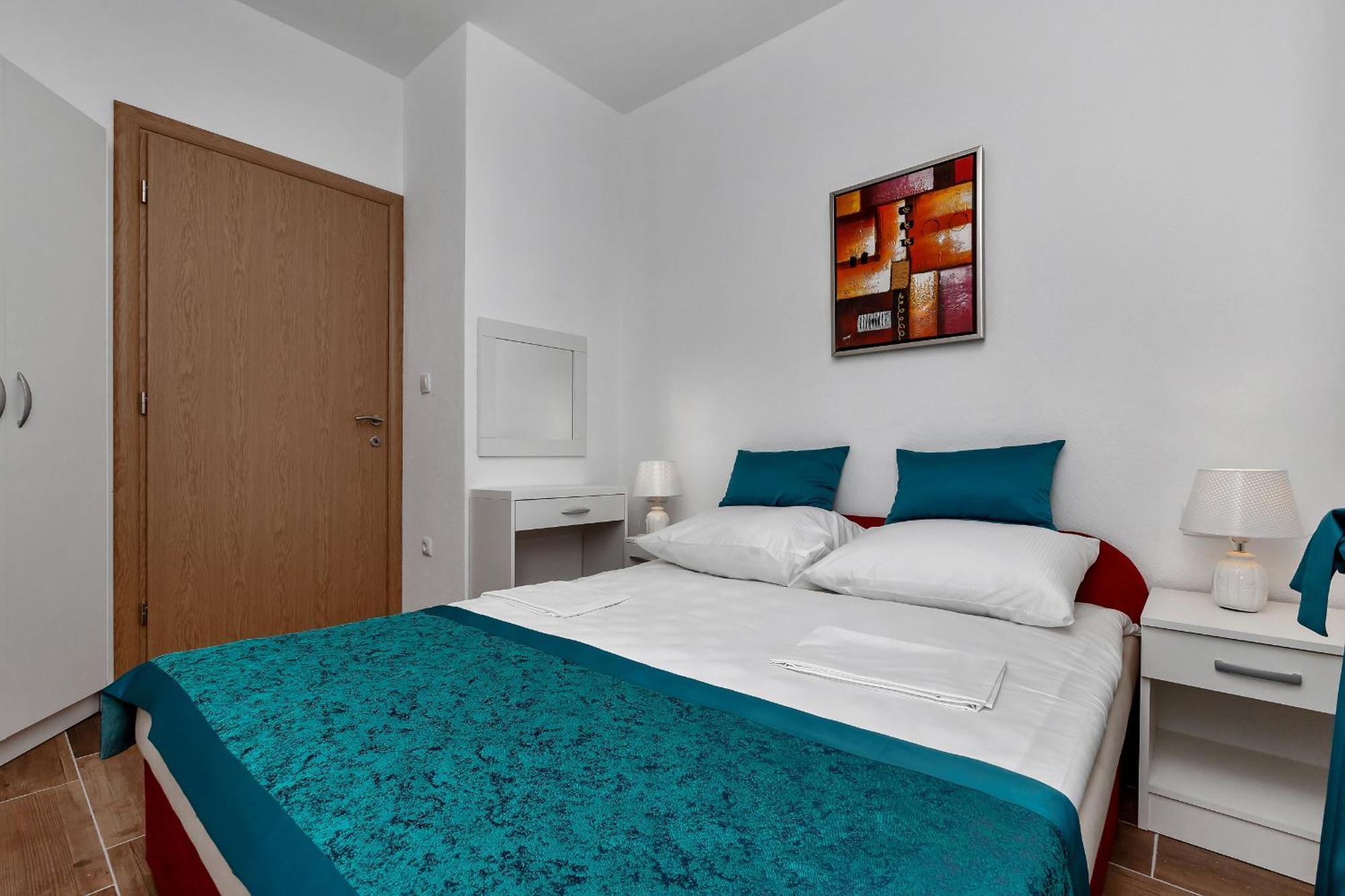 Apartments Villa Medo Makarska Room photo