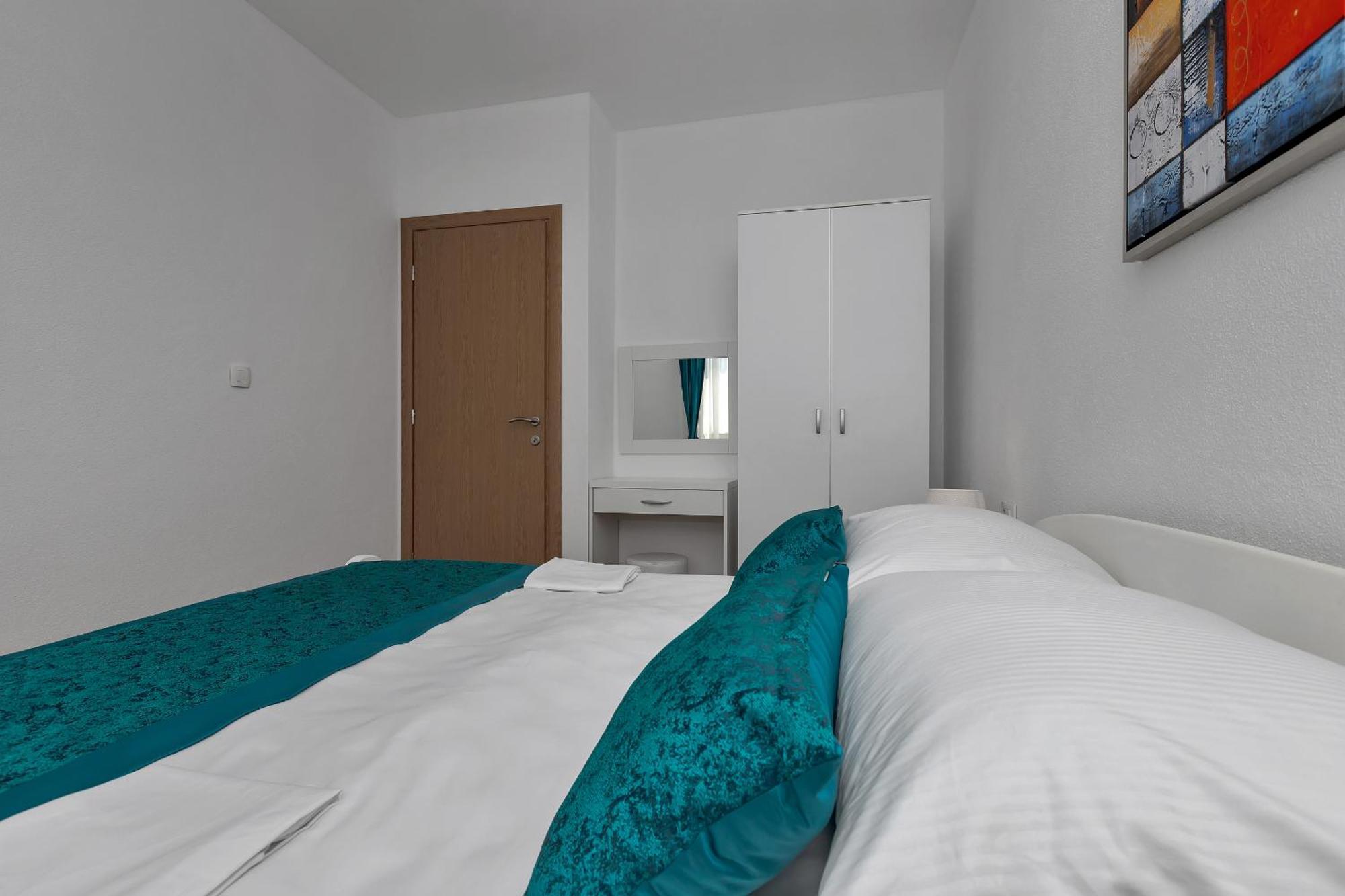 Apartments Villa Medo Makarska Room photo