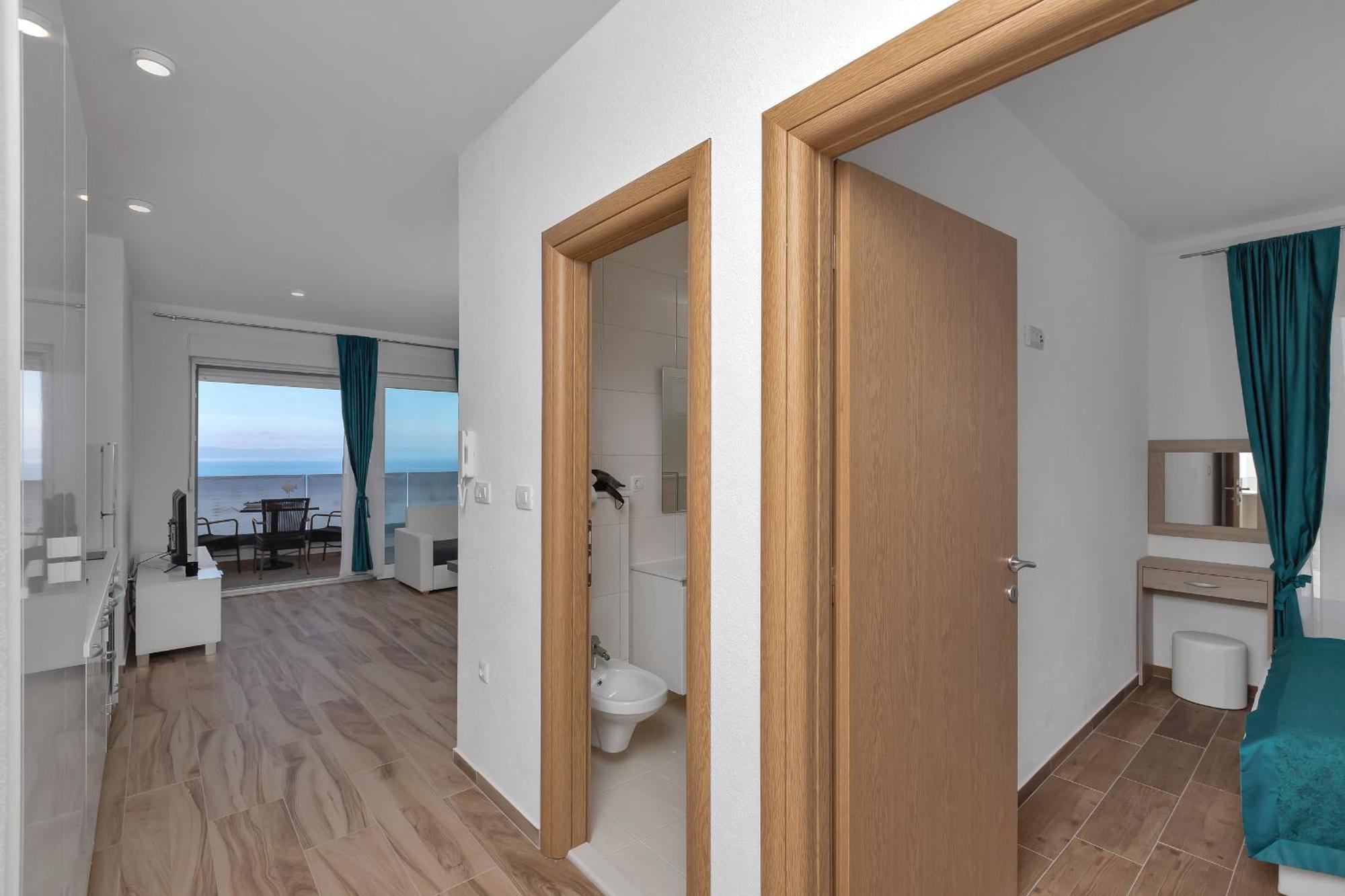 Apartments Villa Medo Makarska Room photo